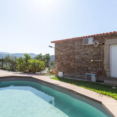 Casa Dognas With Private Pool & Garden - Castelo De Paiva, By Hopstays Сasa de vacaciones Castelo de Paiva