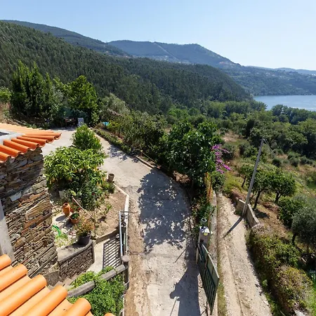 Casa Dognas With Private Pool & Garden - Castelo De Paiva, By Hopstays Castelo de Paiva