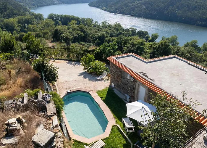 Casa Dognas With Private Pool & Garden - Castelo De Paiva, By Hopstays * Castelo de Paiva