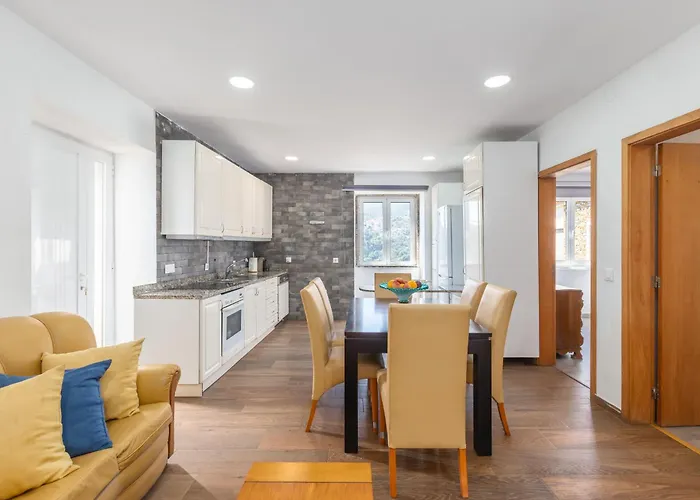 Casa Dognas With Private Pool & Garden - Castelo De Paiva, By Hopstays Prázdninový dům *